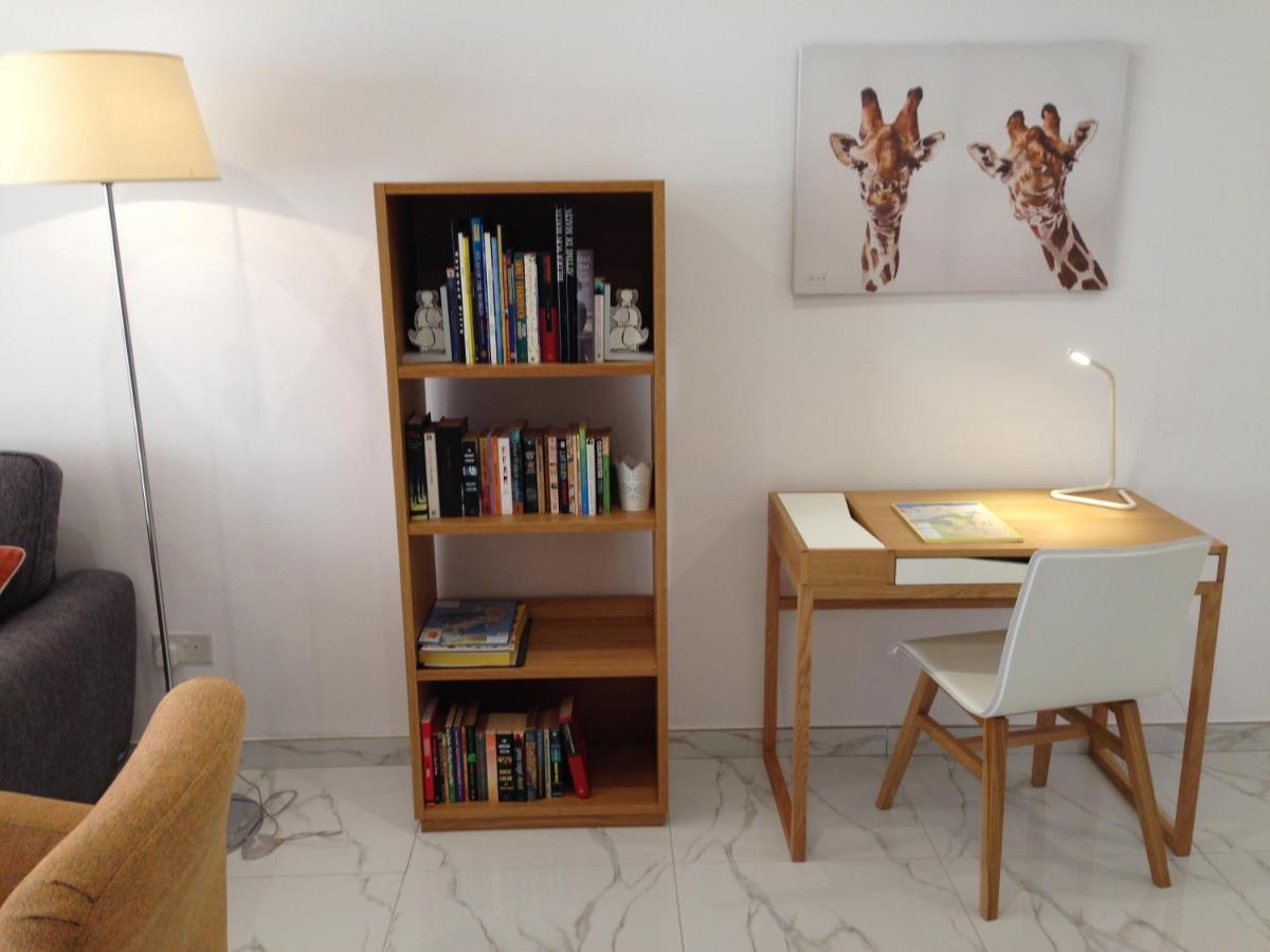White Sands Mellieha Bagian luar foto