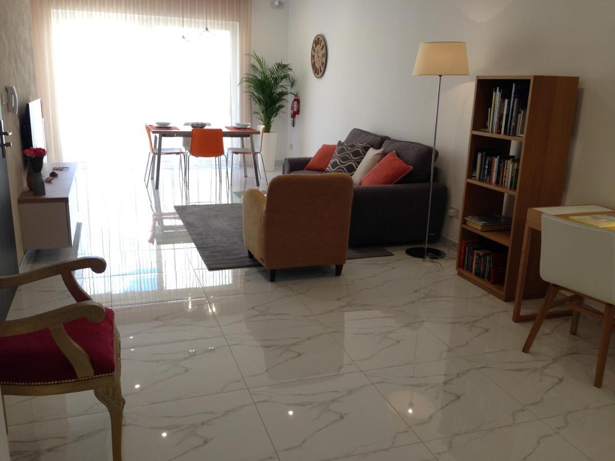 White Sands Mellieha Bagian luar foto